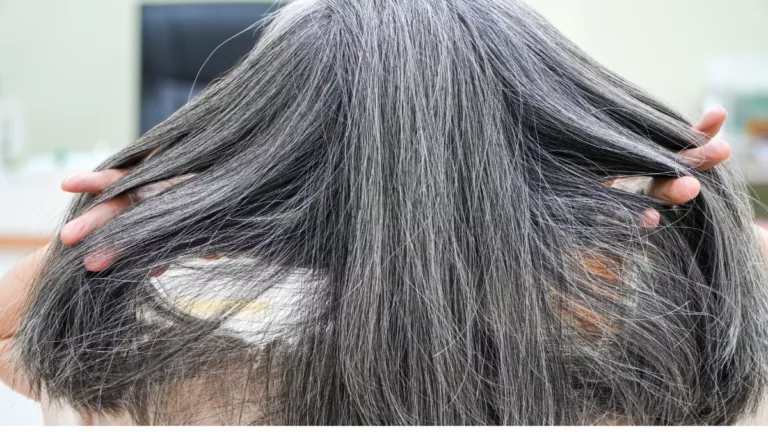 Perfeitos para Cabelos Grisalhos: 4 Shampoos que Hidrataram e Realçaram Seus Fios