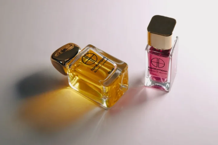 Guia prático para escolher o perfume ideal de verão sem complicar sua rotina de beleza