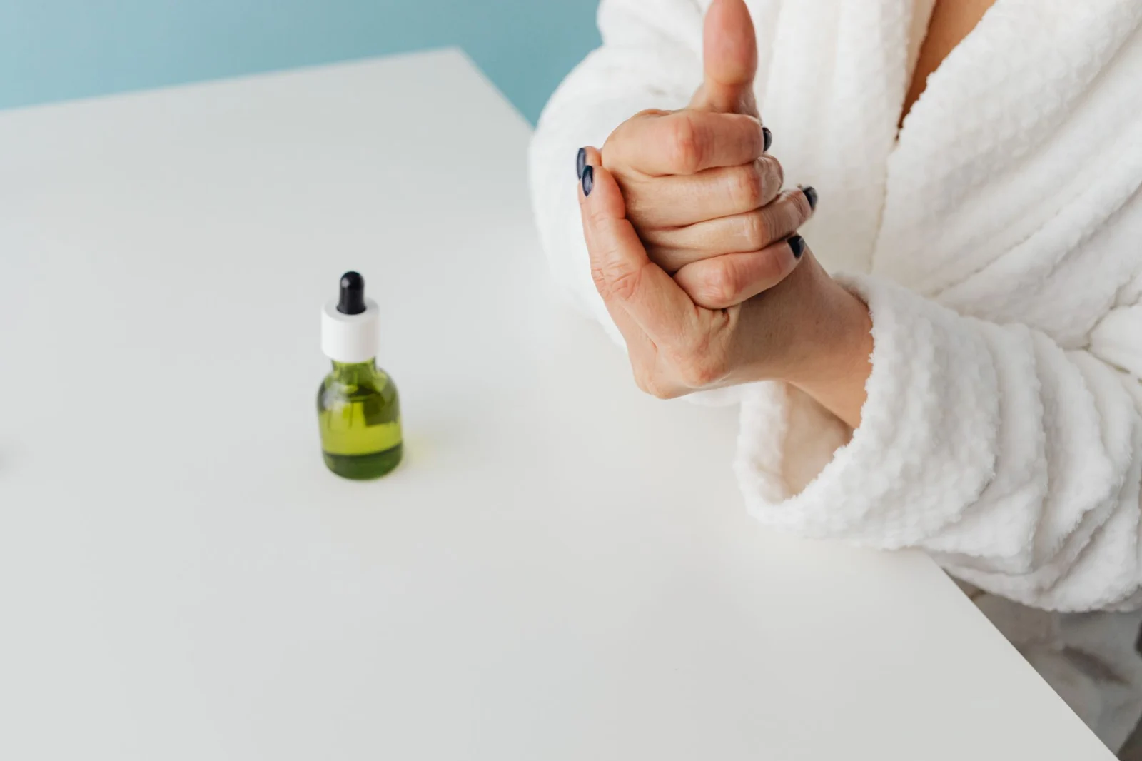 Quando o esmalte cremoso realmente pode facilitar e elevar a rotina de cuidados das unhas